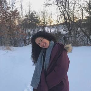 Meet your Posher, Isabela